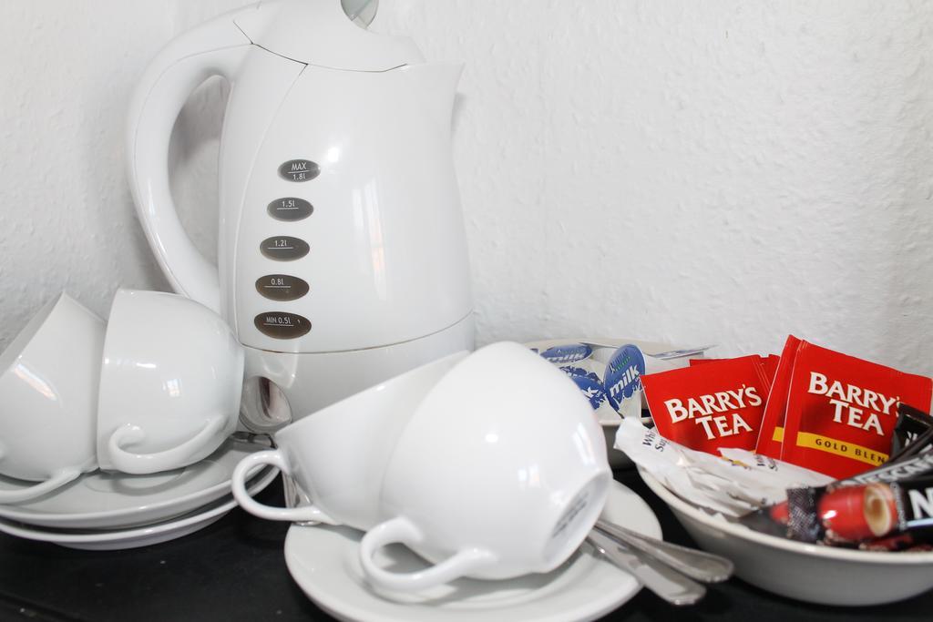 Ferry House Bed & Breakfast Dun Laoghaire Pokoj fotografie