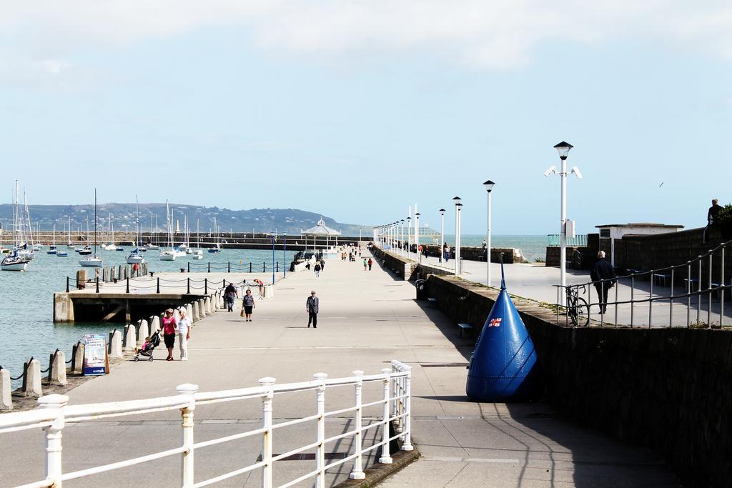 Ferry House Bed & Breakfast Dun Laoghaire Exteriér fotografie