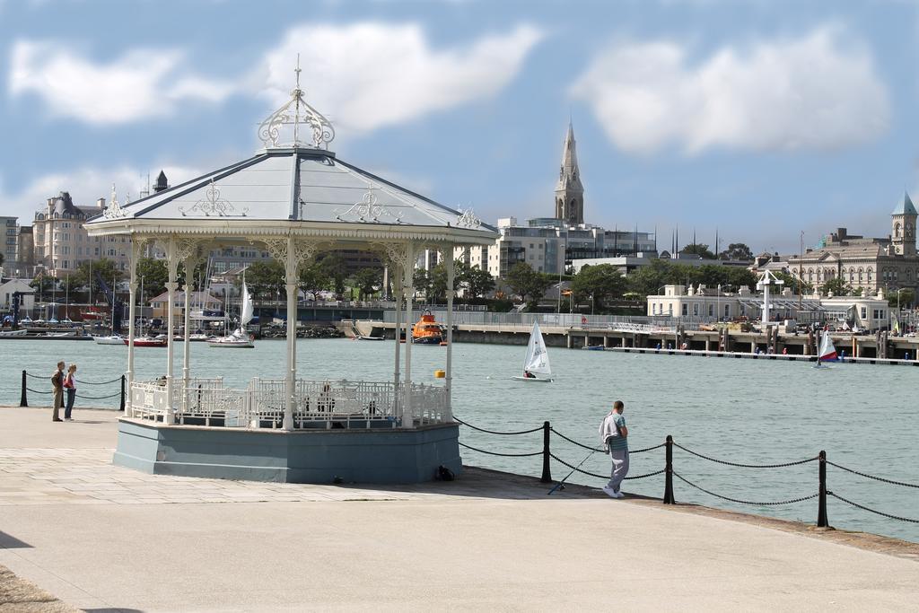 Ferry House Bed & Breakfast Dun Laoghaire Exteriér fotografie